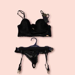 Rachel Roy lingerie set ( size 34B, small for bottom piece)